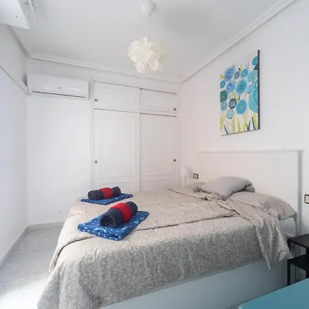 Apartment / *